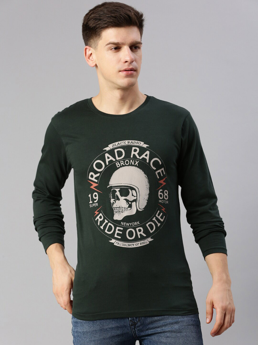 

BLACK RADIO Graphic Printed Pure Cotton T-Shirt, Green