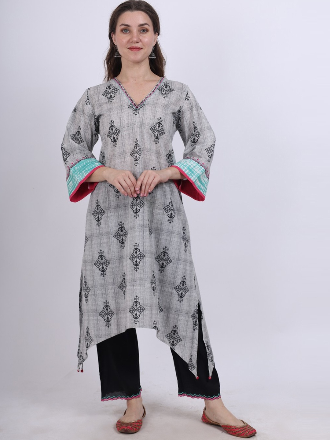 

Spring Soul Ethnic Motifs Printed Thread Work Regular Pure Cotton Kurta With Trousers, Grey