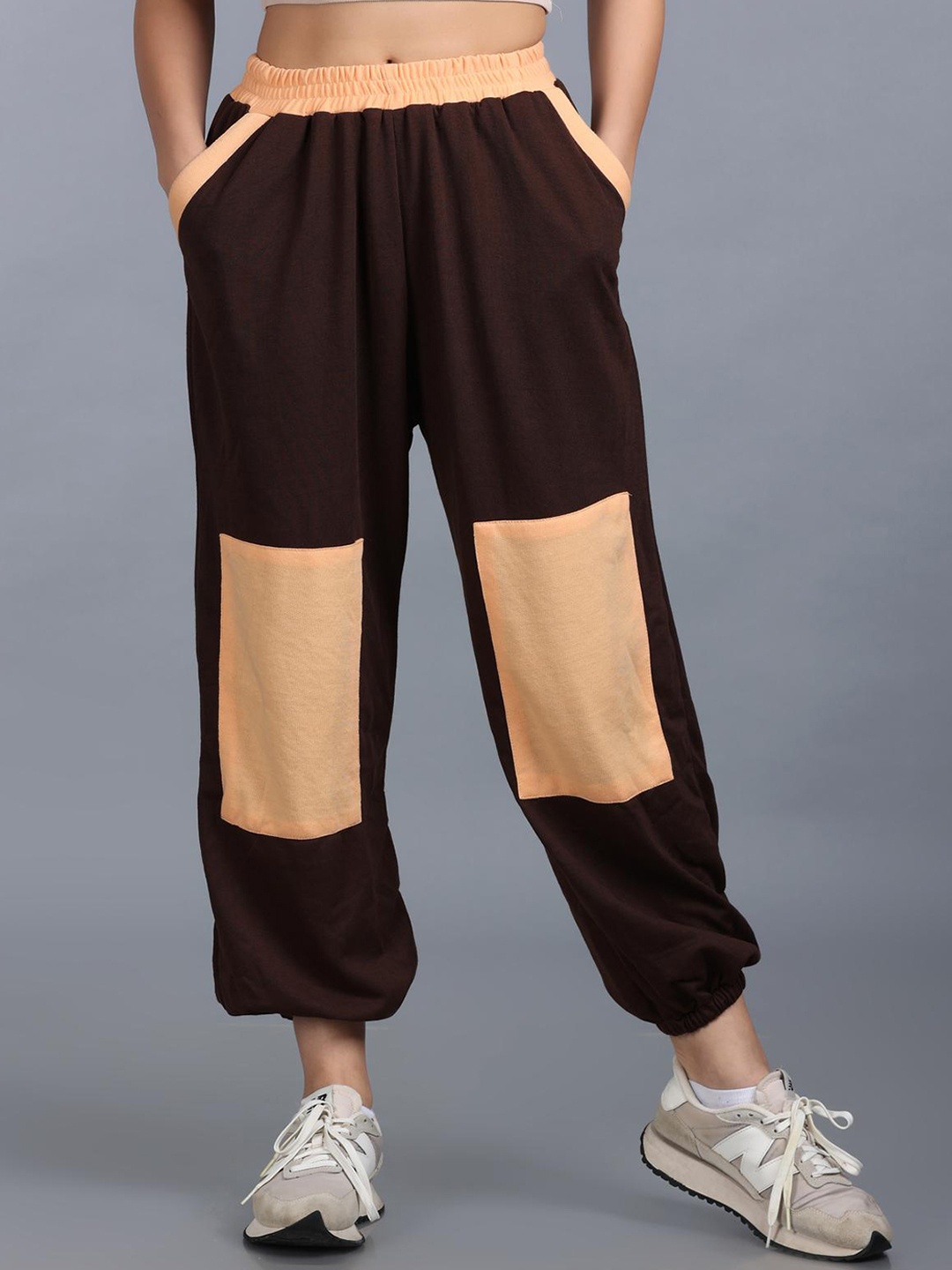 

The Dance Bible Women Colourblocked Relaxed Fit Cotton Joggers, Brown