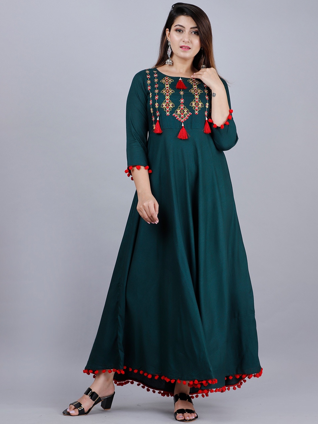 

VASANT APPAREL Ethnic Motifs Embroidered Anarkali Kurta, Green
