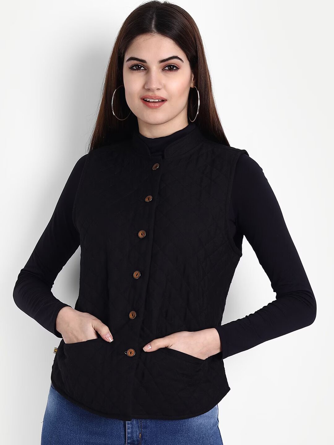 

SUTI Black Stand Collar Quilted Jacket