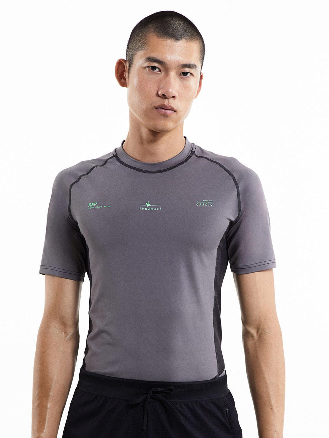 

H&M Drymove Sports T-Shirt, Grey