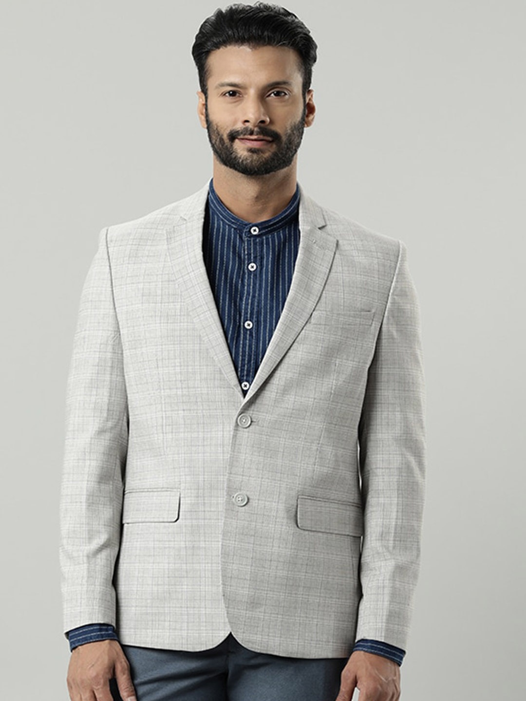 

Indian Terrain Checked Slim-Fit Single Breasted Formal Blazer, Grey