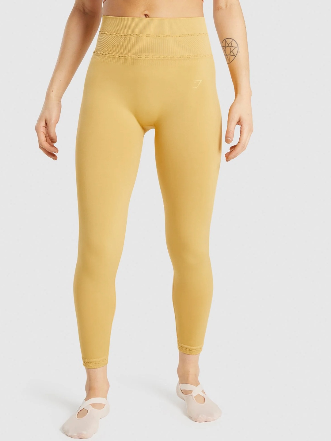 

Gymshark Women Solid High-Rise Studio Tights, Mustard