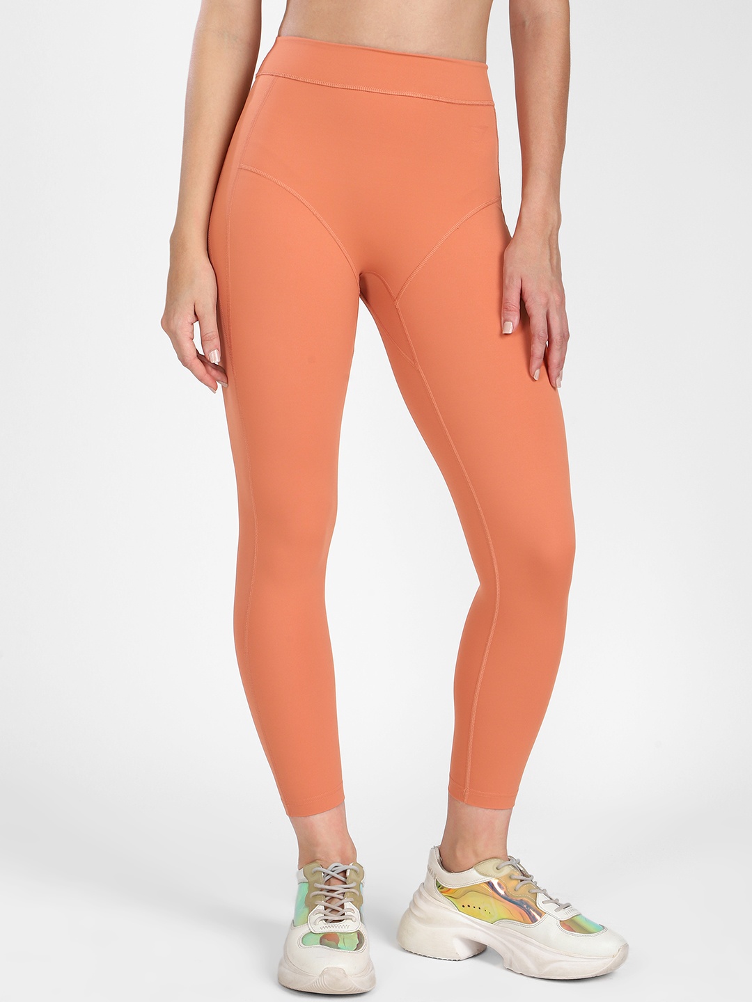 

Gymshark Women Training Cropped Tights, Peach