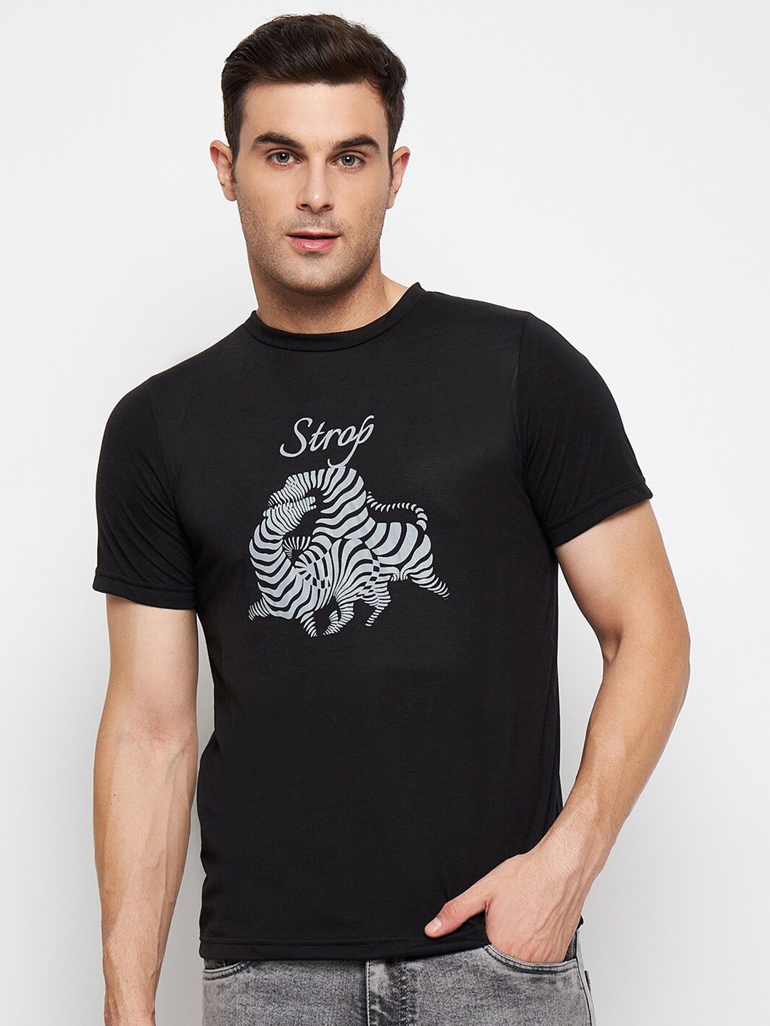 

STROP Graphic Printed Pure Cotton Regular T-shirt, Black