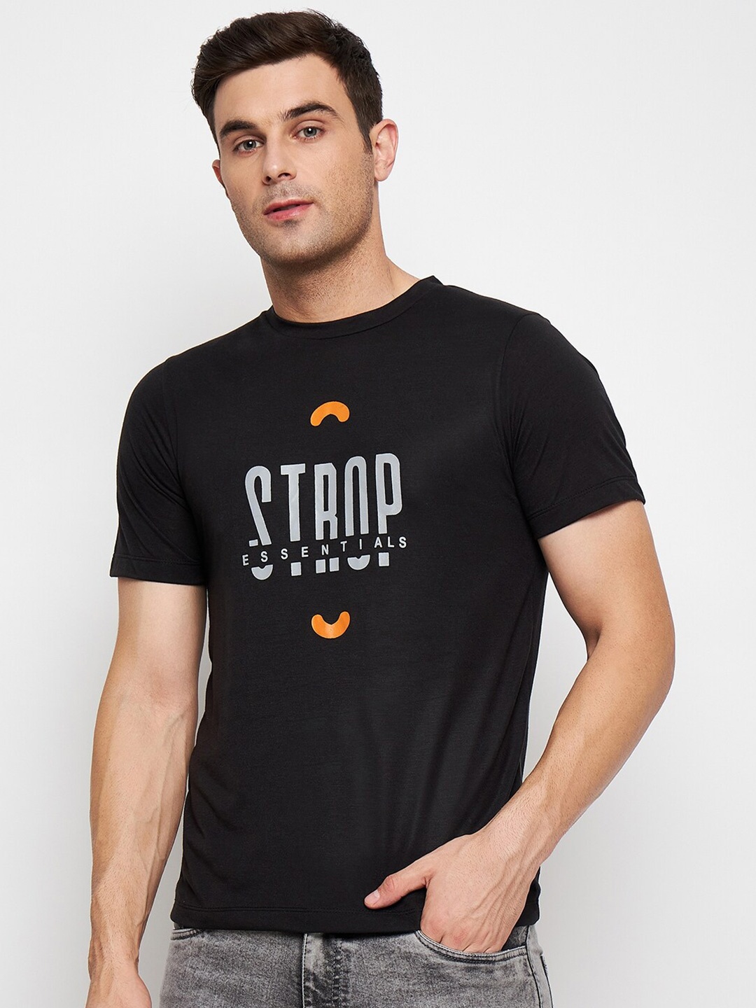

STROP Typography Printed Pure Cotton Regular T-shirt, Black