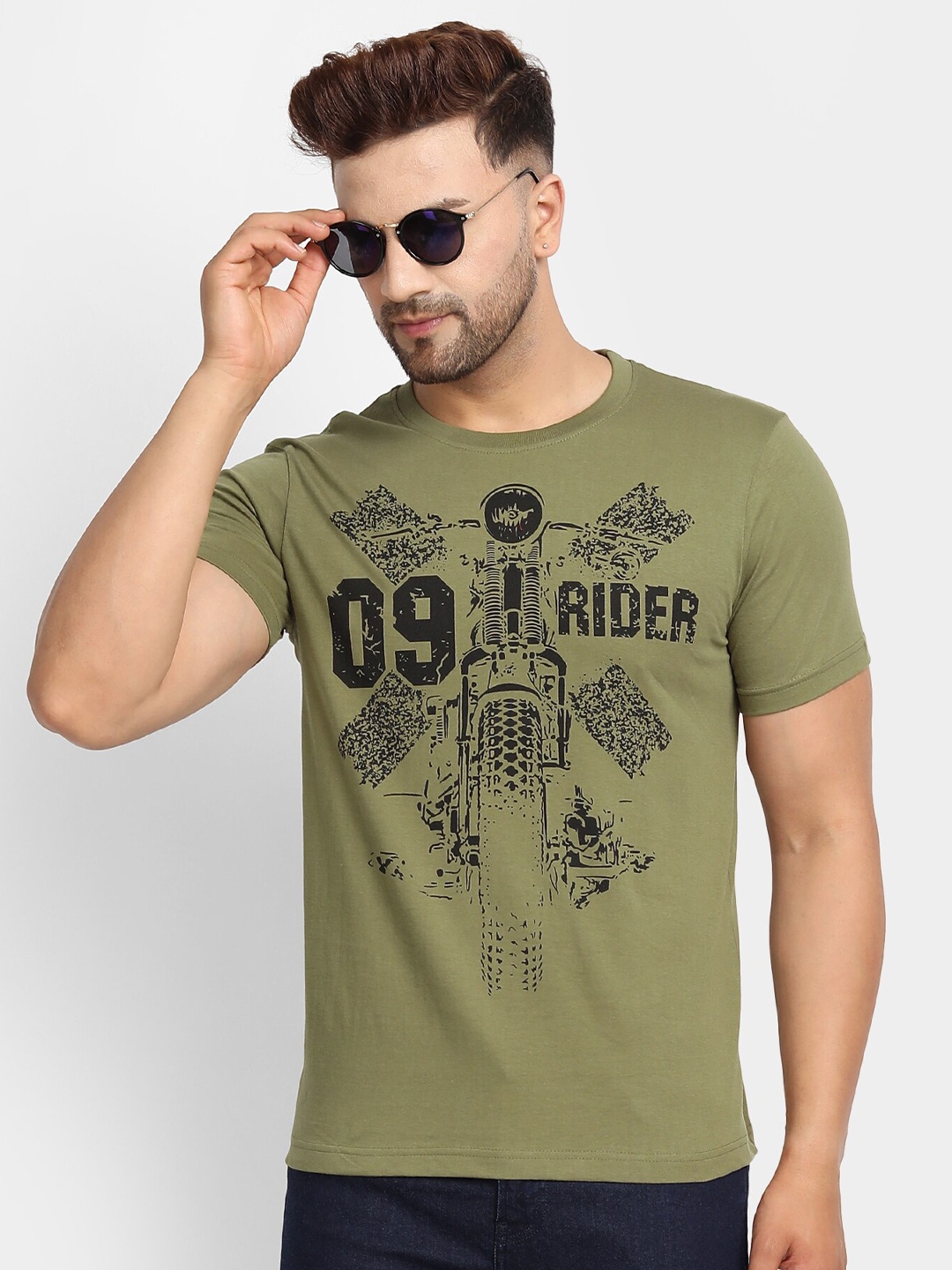 

jugular Typography Printed Pure Cotton T-shirt, Olive