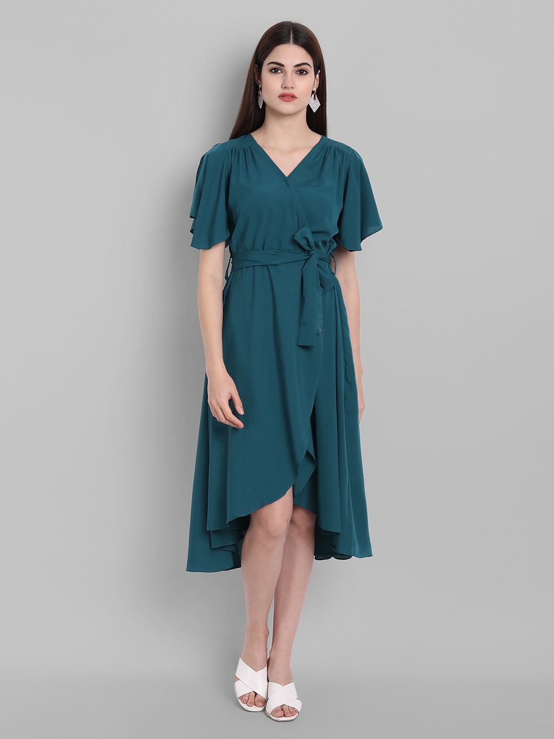 

ARPORA Belted Detailed V-Neck Flared Sleeve Wrap Dress, Blue