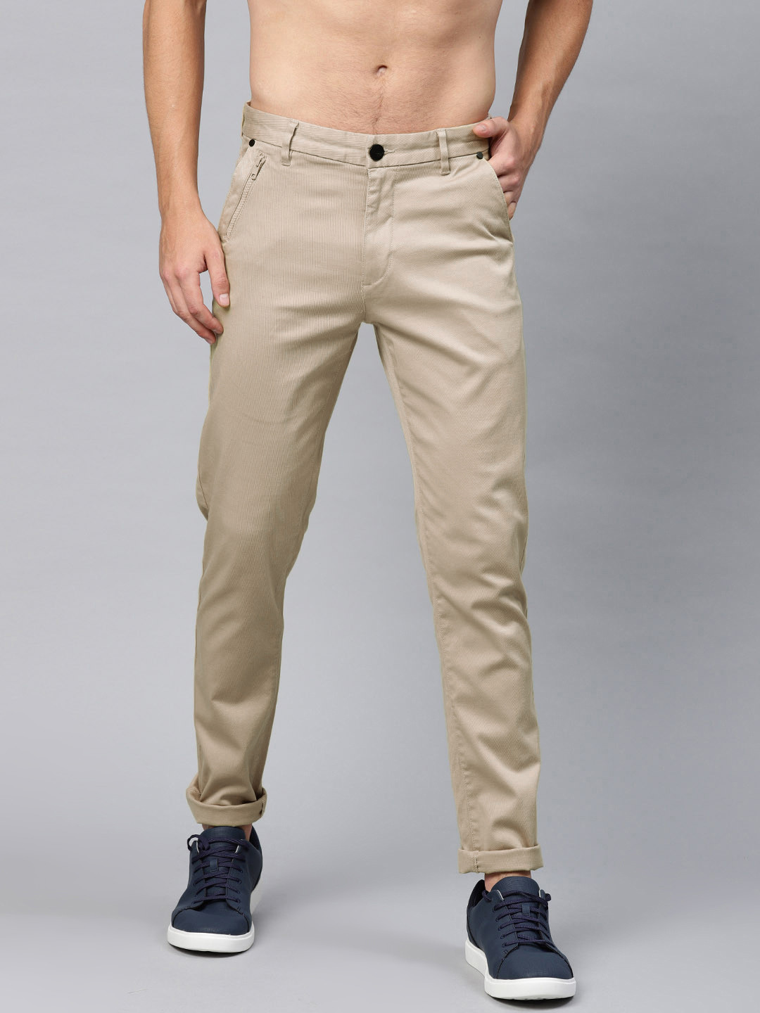 

HRX by Hrithik Roshan Men Beige Solid Trousers