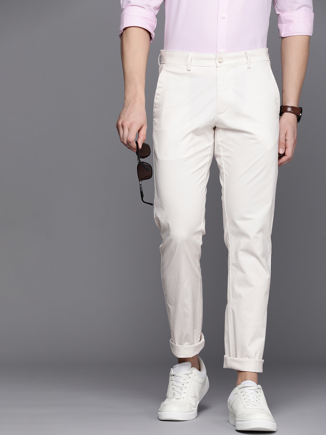 

Allen Solly Men Smart Slim Fit Chinos Trousers, Cream