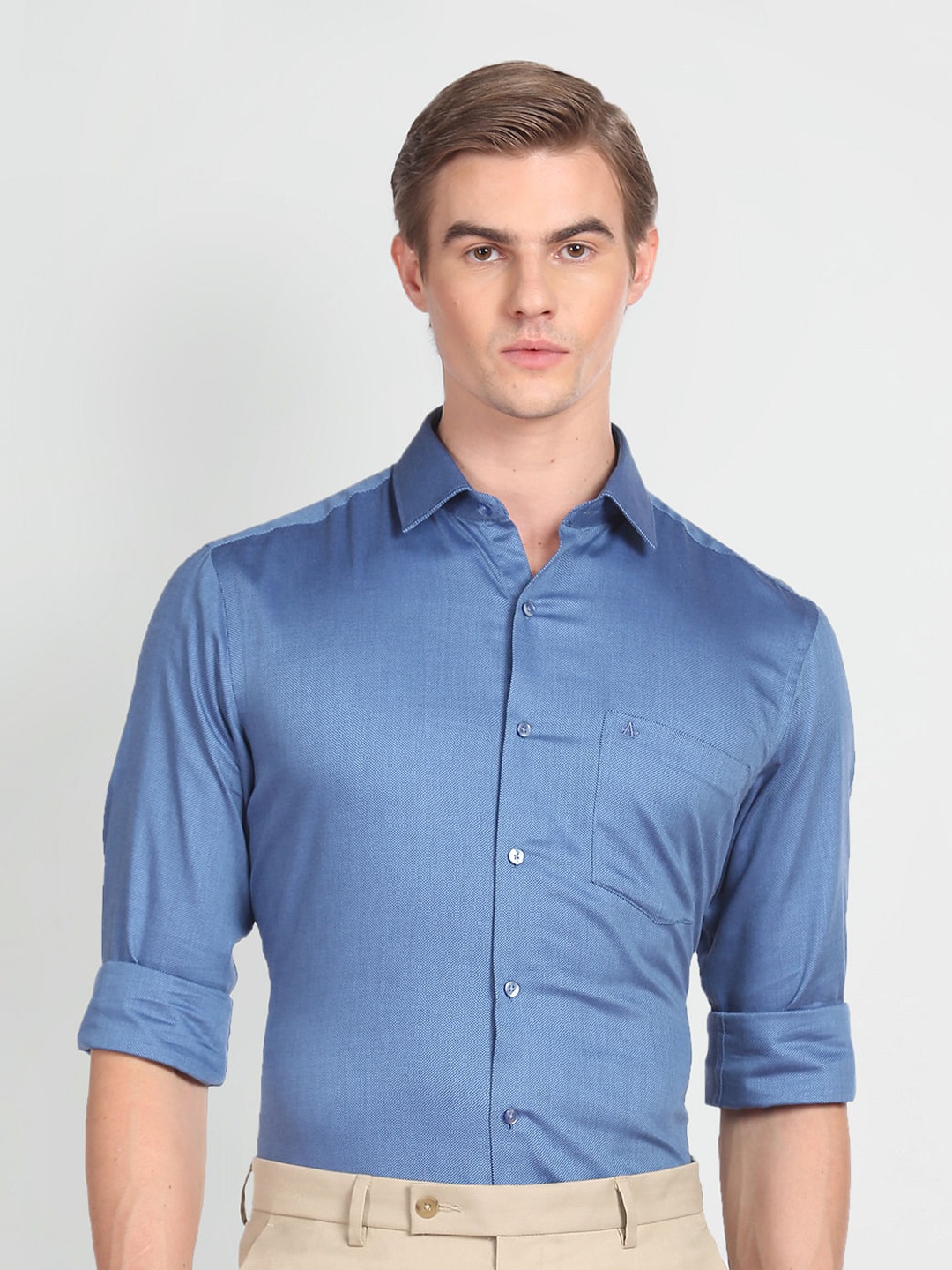 

Arrow Opaque Spread Collar Pure Cotton Formal Shirt, Blue