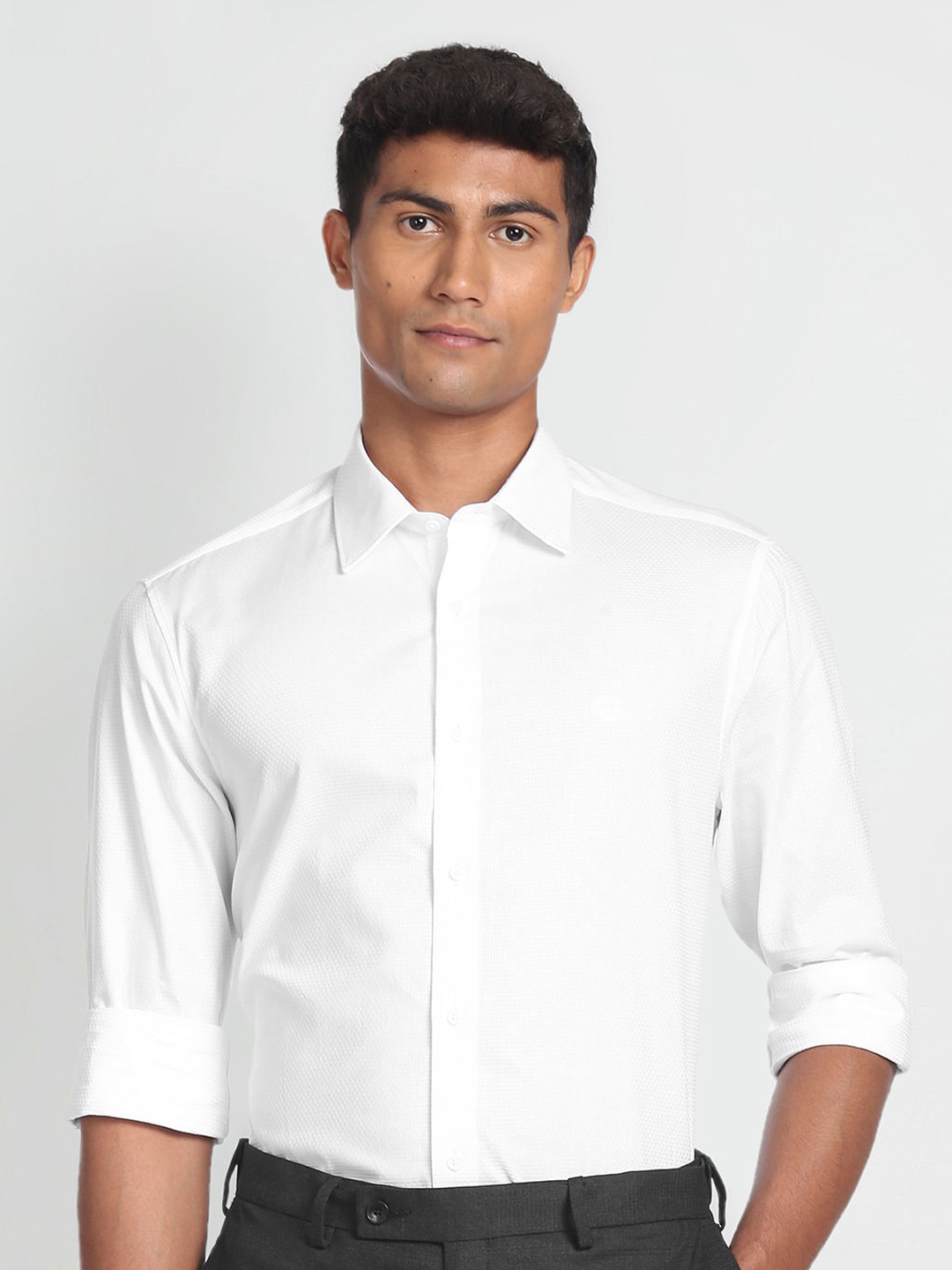 

Arrow Spread Collar Long Sleeve Cotton Formal Shirt, White