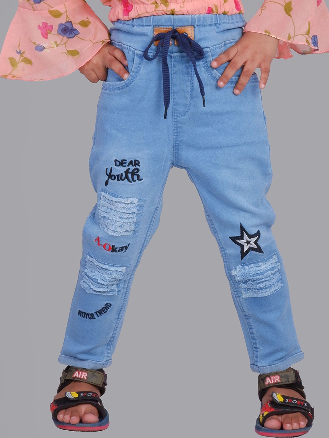 

A-Okay Girls Slim Fit High-Rise Mildly Distressed Light Fade Embroidered Stretchable Jeans, Blue