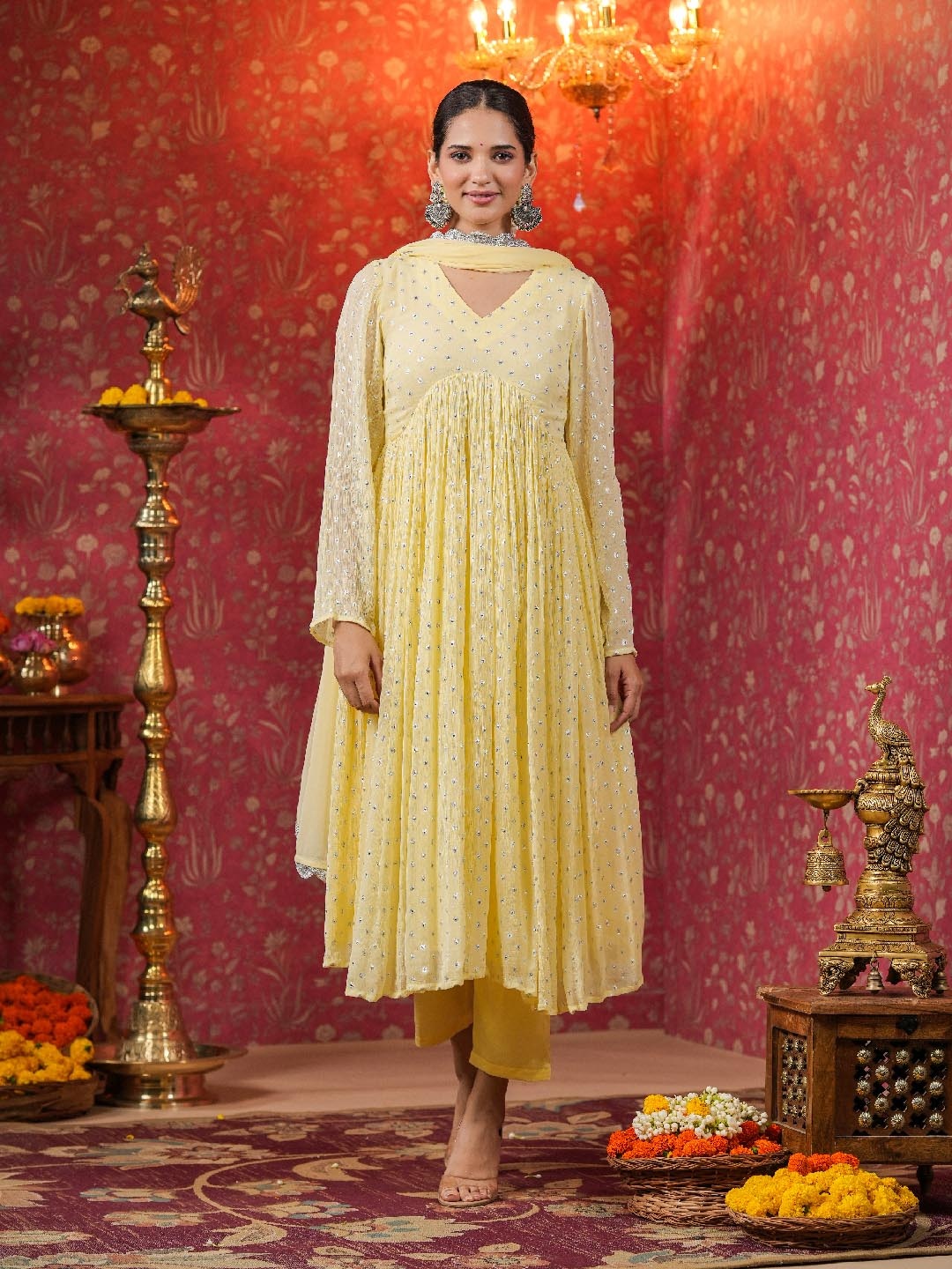 

EverBloom Geometric Embellished Gotta Patti Empire Kurta With Trousers & Dupatta, Yellow