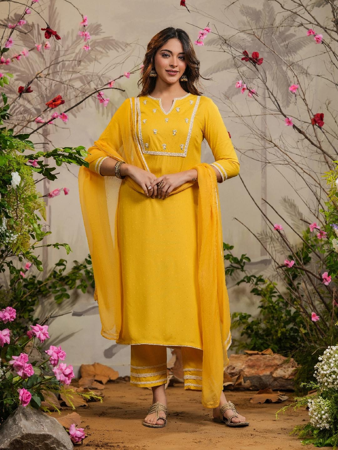 

EverBloom Floral Yoke Design Regular Thread Work Kurta with Trousers & Dupatta, Yellow