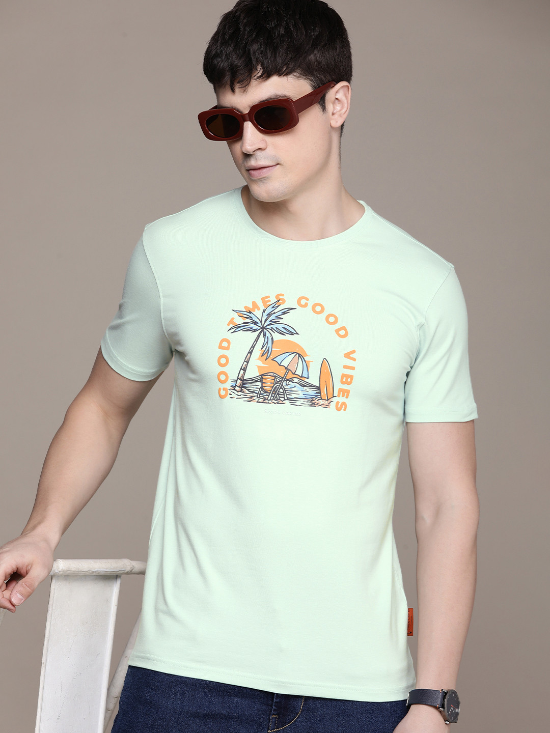 

SIMON CARTER LONDON Men Graphic Printed Slim Fit T-shirt, Green