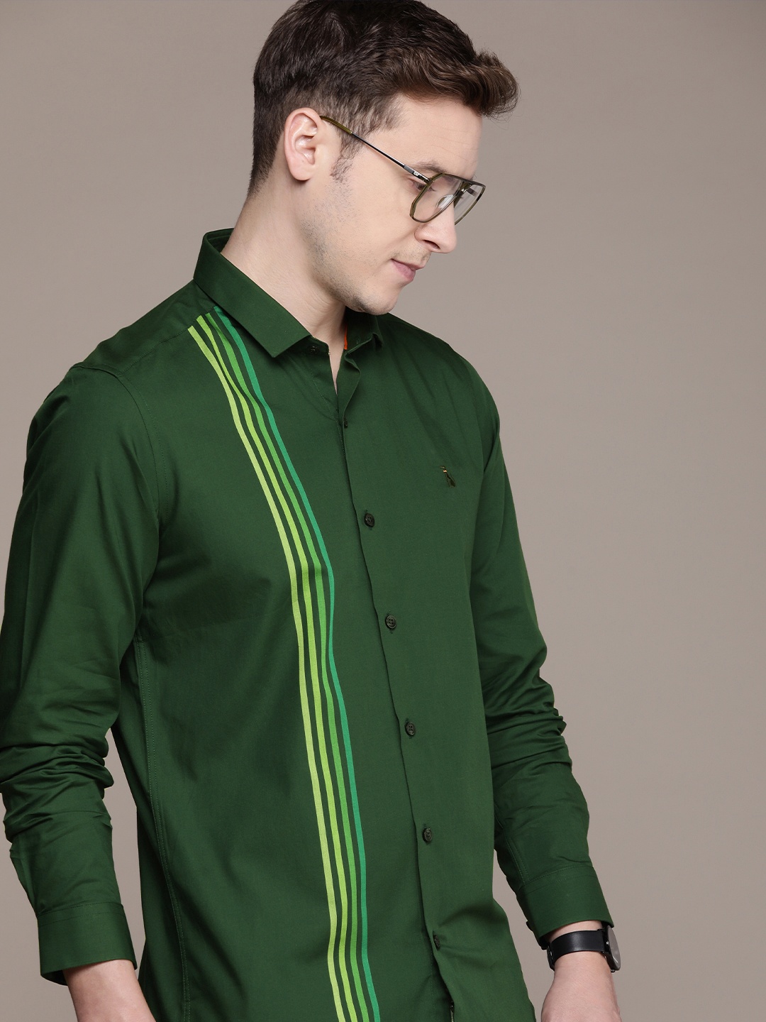 

SIMON CARTER LONDON Men Slim Fit Opaque Striped Pure Cotton Casual Shirt, Olive