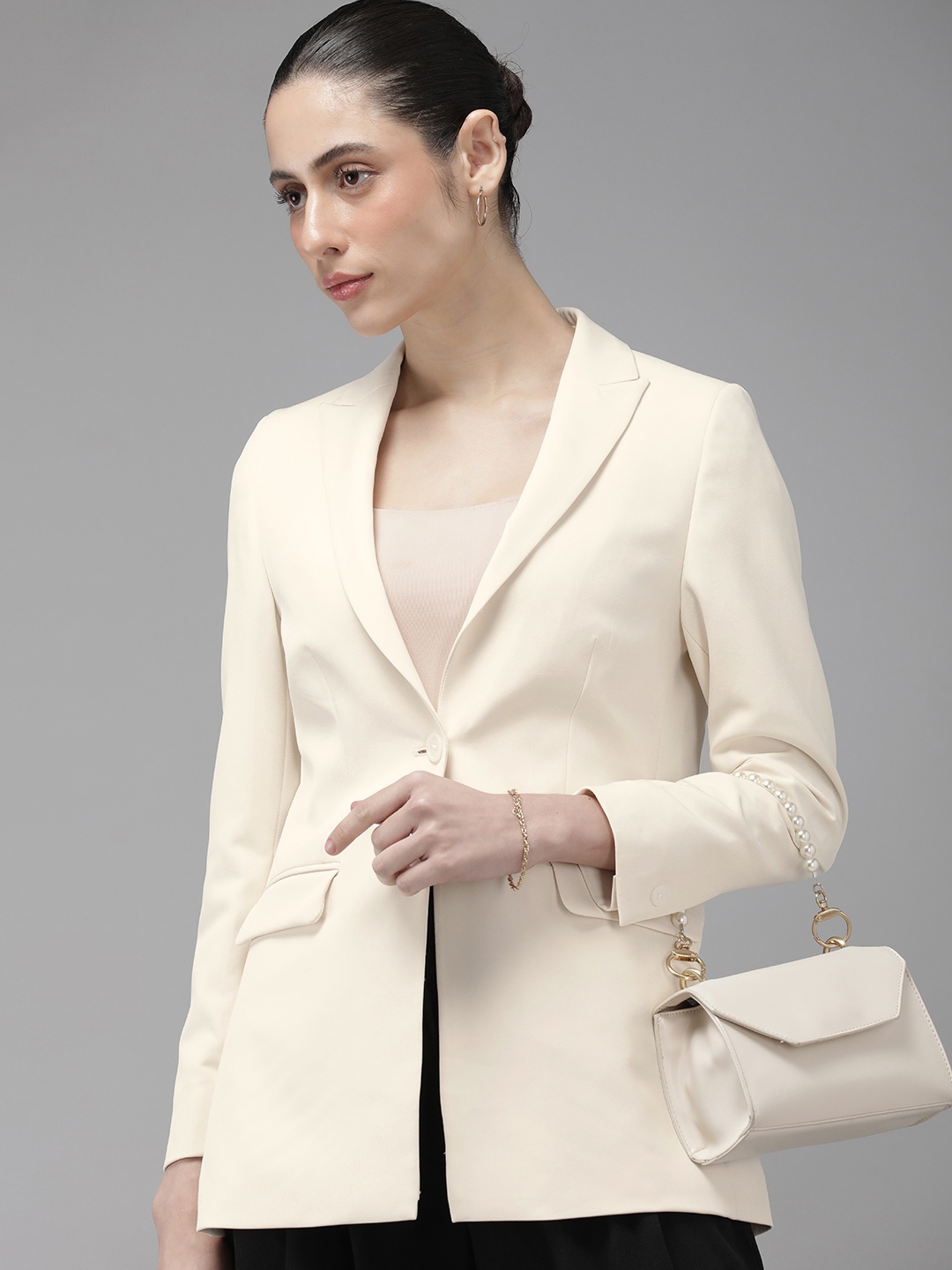 

Van Heusen Woman Women Solid Regular Fit Single-Breasted Blazer, White