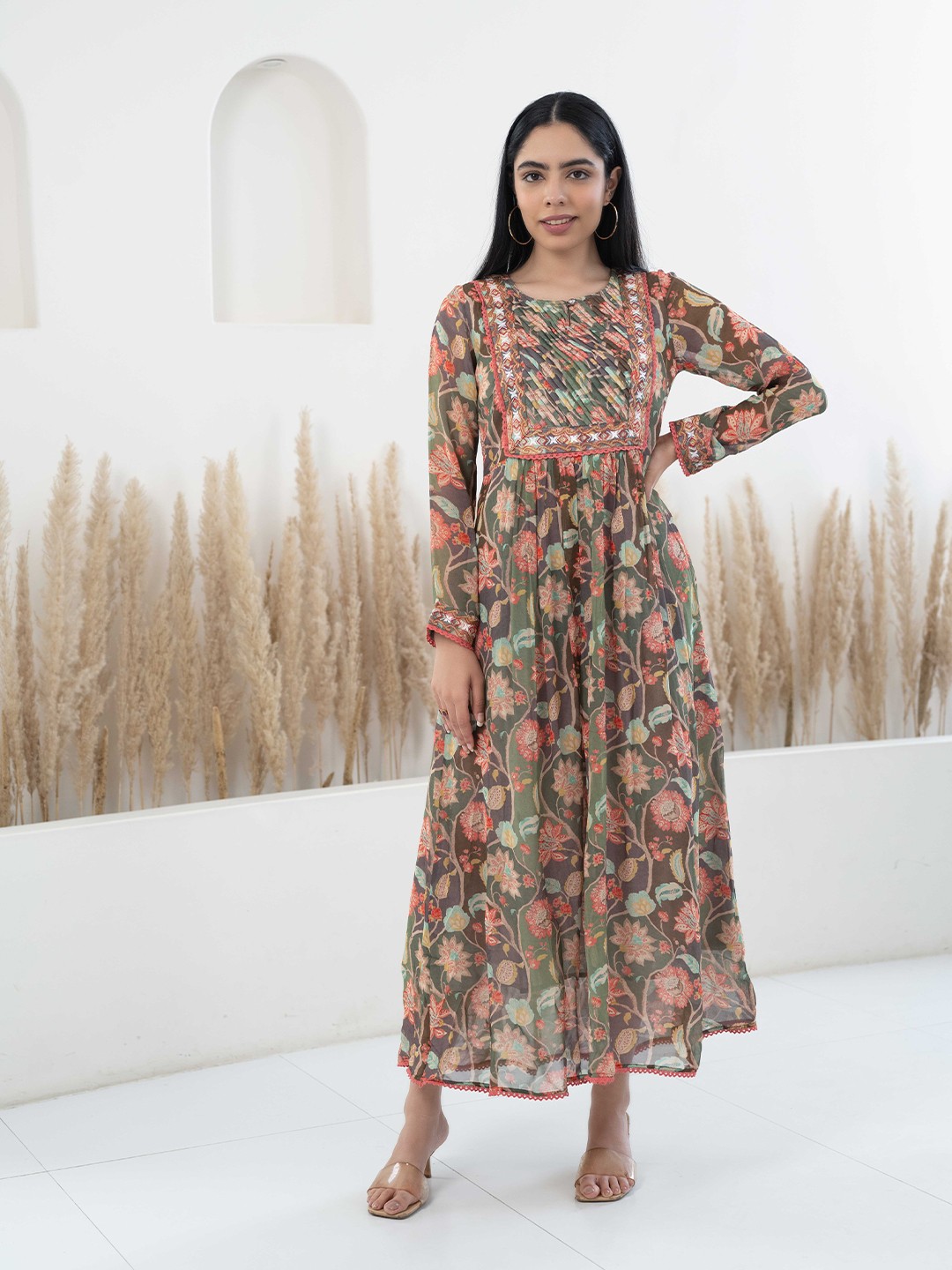 

Sangria Green Floral Printed Pleated A-Line Midi Ethnic Dress