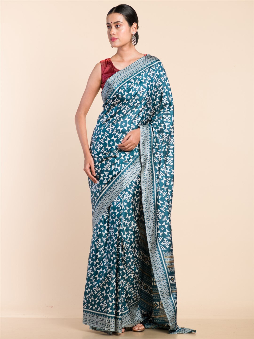 

HERE&NOW Ethnic Motifs Printed Patola Saree, Teal