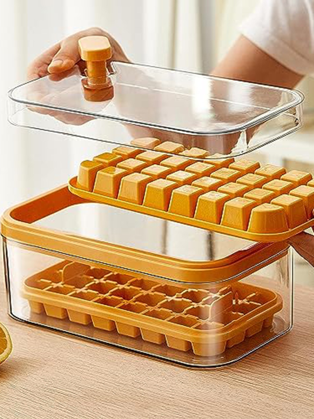 

HOUSE OF QUIRK Yellow & Transparent 2 Layer Ice Cube Tray With Lid & Bin