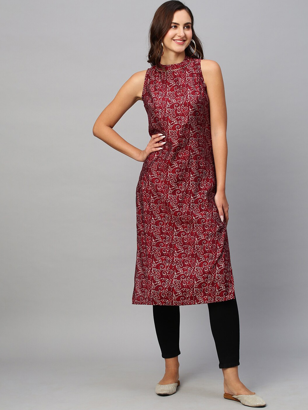 

HERE&NOW Ethnic Motifs Printed Gotta Patti Chanderi Silk A Line Kurta, Maroon