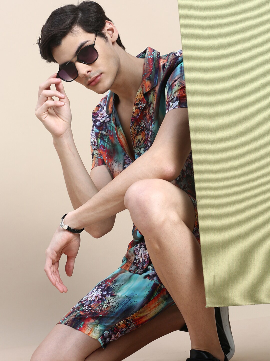 

SHOWOFF Floral Printed Shirt Collar Slim-Fit Shirt & Shorts Co-Ords Set, Blue