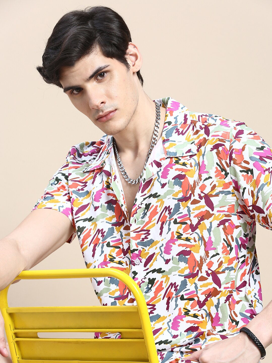 

SHOWOFF Printed Slim Fit Shirt And Shorts Co-Ords, Off white