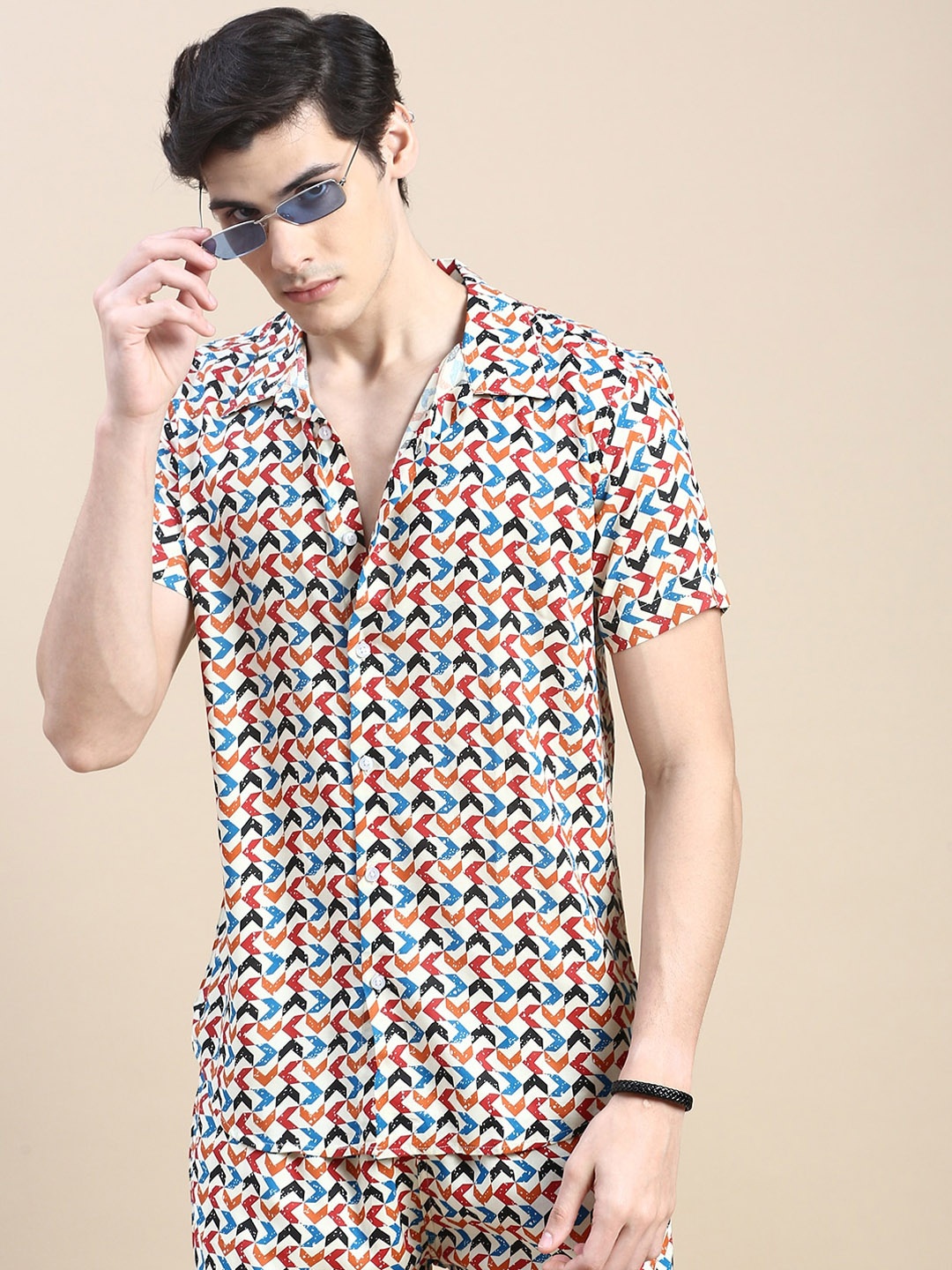 

SHOWOFF Geometric Printed Shirt With Shorts, Beige