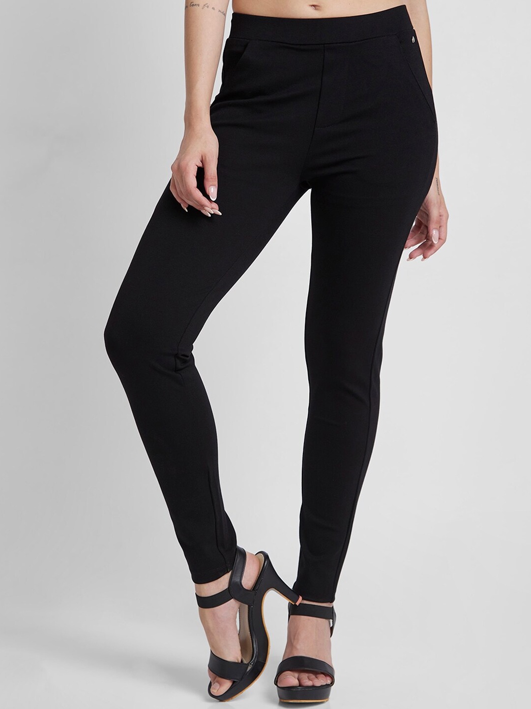 

SPYKAR Women Skinny Fit Mid-Rise Ankle Length Trousers, Black