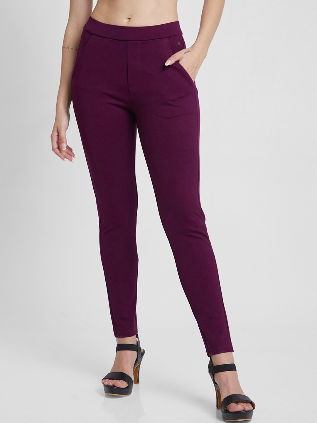 

SPYKAR Women Skinny Fit Ankle Length Mid-Rise Trousers, Red