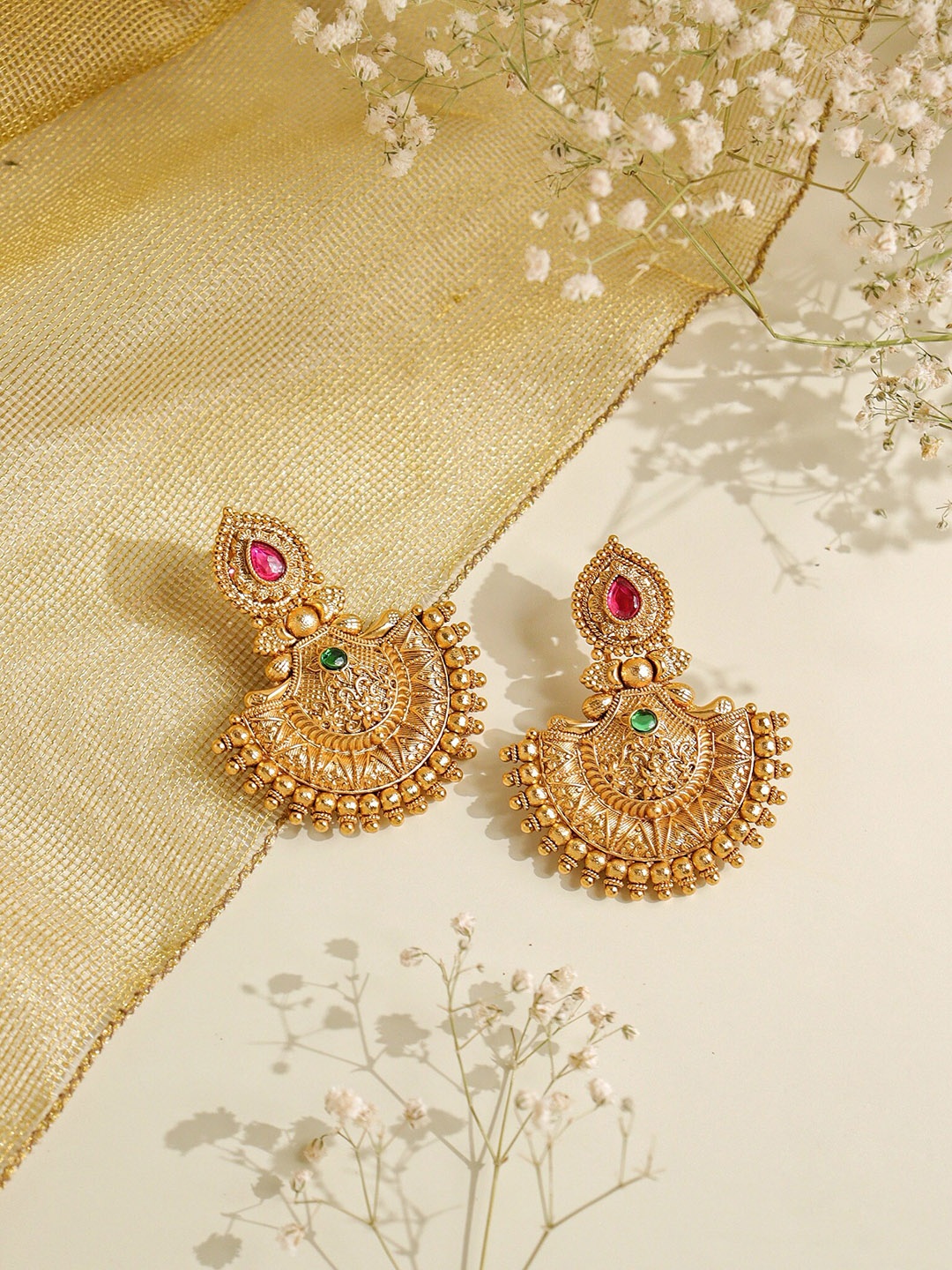 

CURIO COTTAGE Gold Plated Kundan Studded Chandbalis