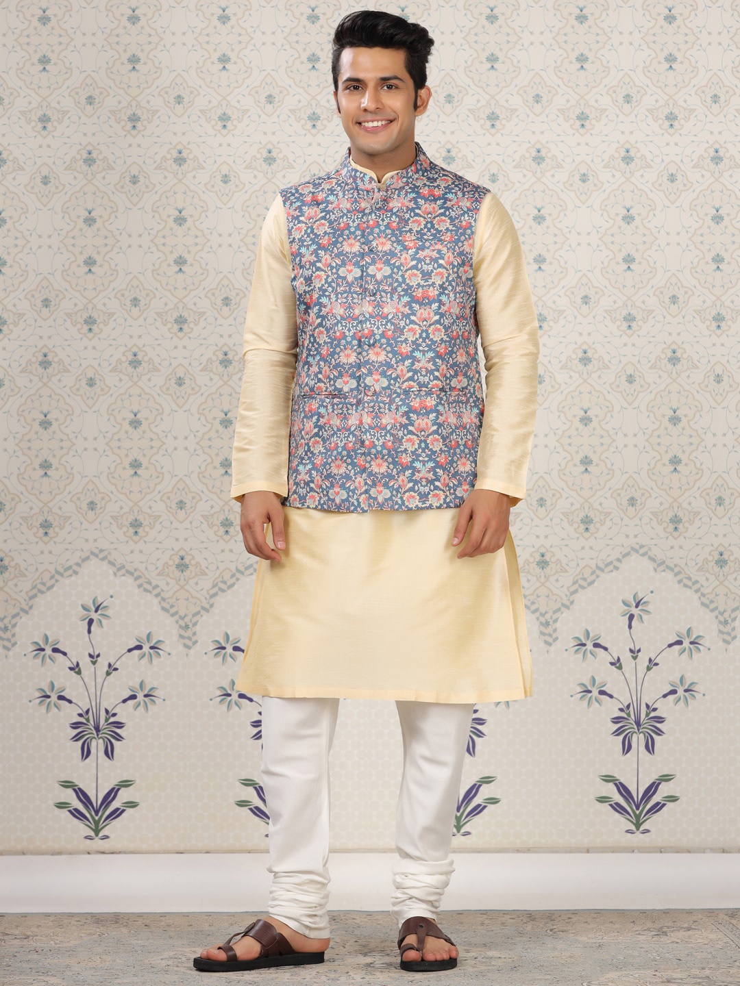 

Ode by House of Pataudi Floral Printed Mandarin Collar Nehru Jacket, Blue