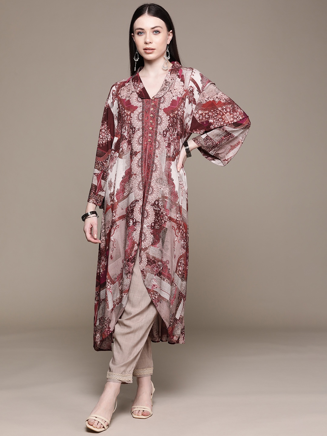 

aarke Ritu Kumar Women Floral Printed Regular Kurta with Trousers, Maroon