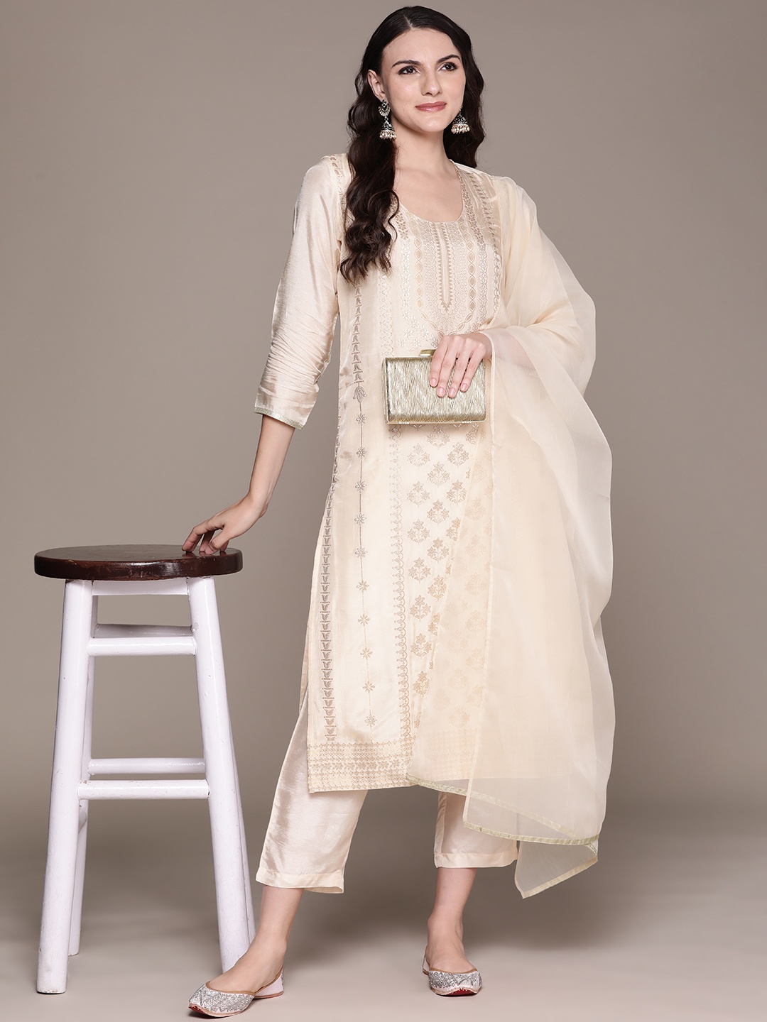 

aarke Ritu Kumar Women Ethnic Motifs Regular Kurta with Trousers & Dupatta, Off white