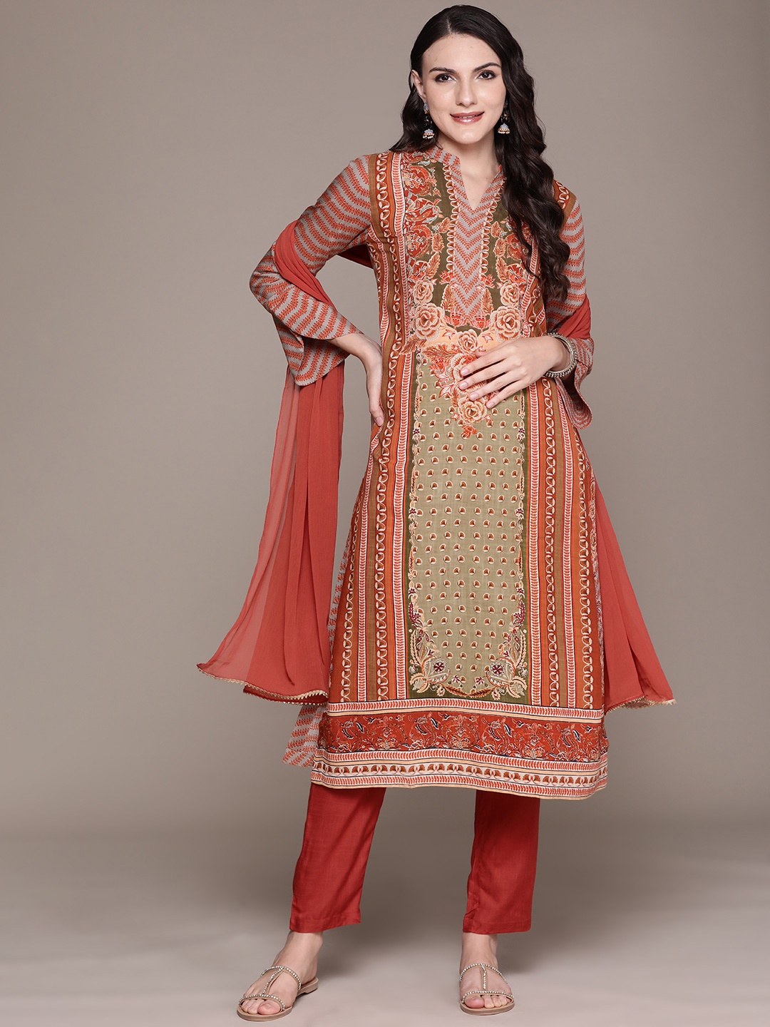 

aarke Ritu Kumar Women Ethnic Motifs Printed Regular Kurta with Trousers & With Dupatta, Rust