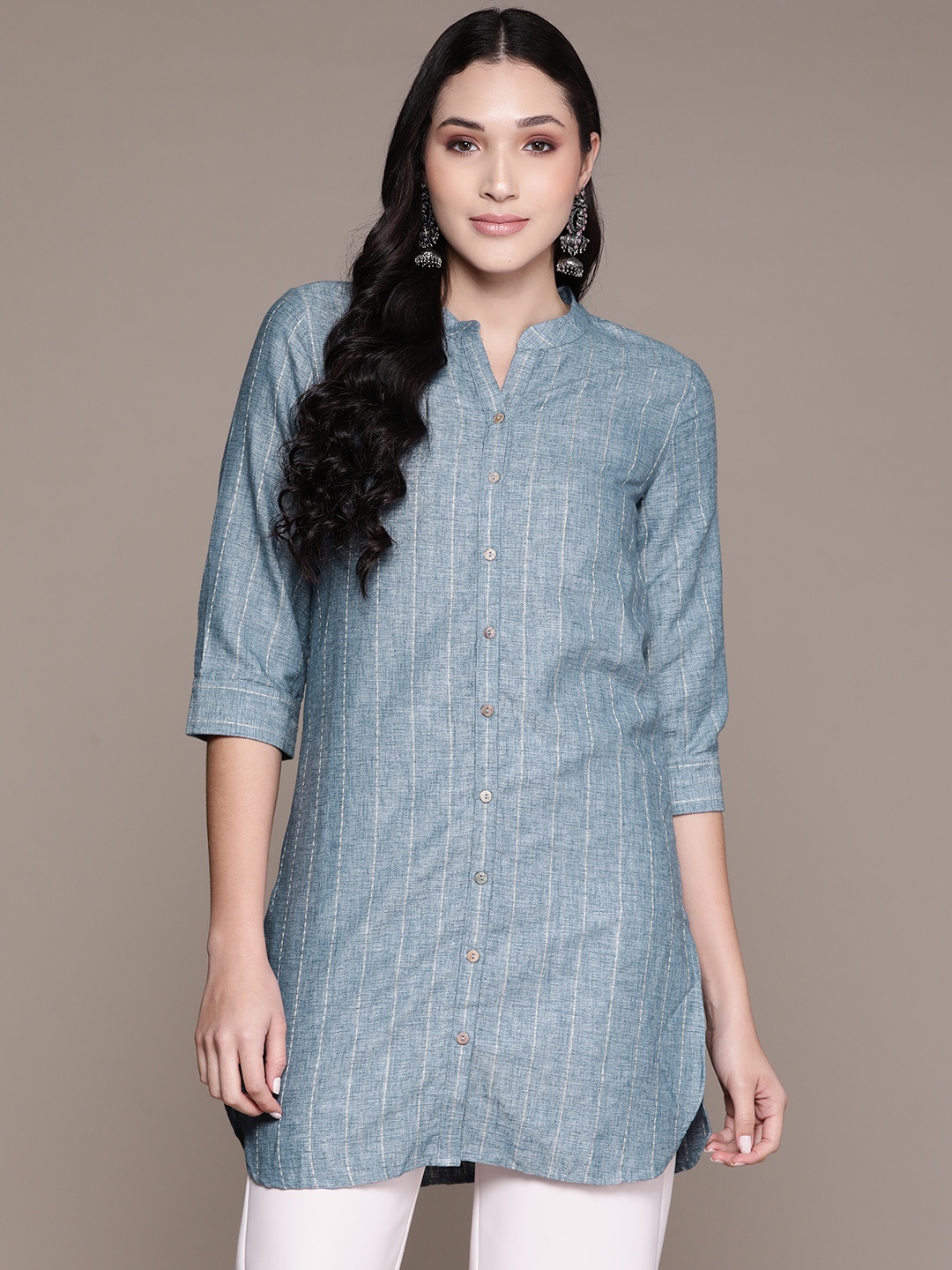

aarke Ritu Kumar Women Striped Kurta, Blue