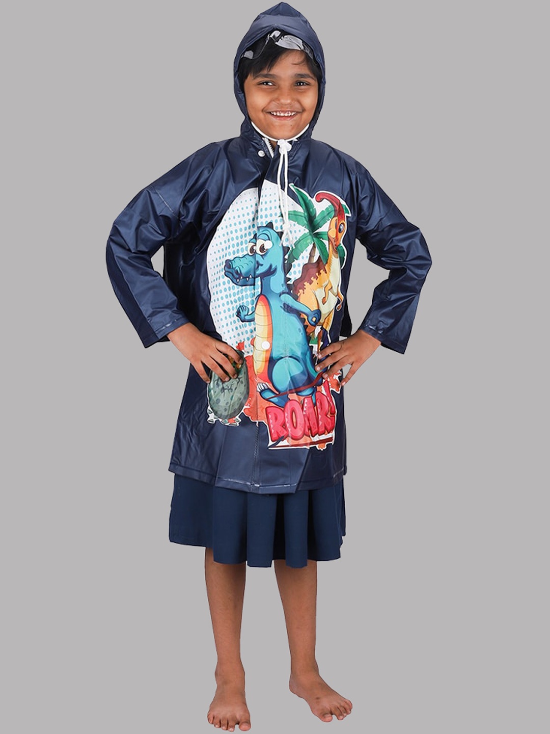 

THE CLOWNFISH Kids Waterproof PVC Longcoat With Adjustable Hood & Extra Space for Backpack, Navy blue