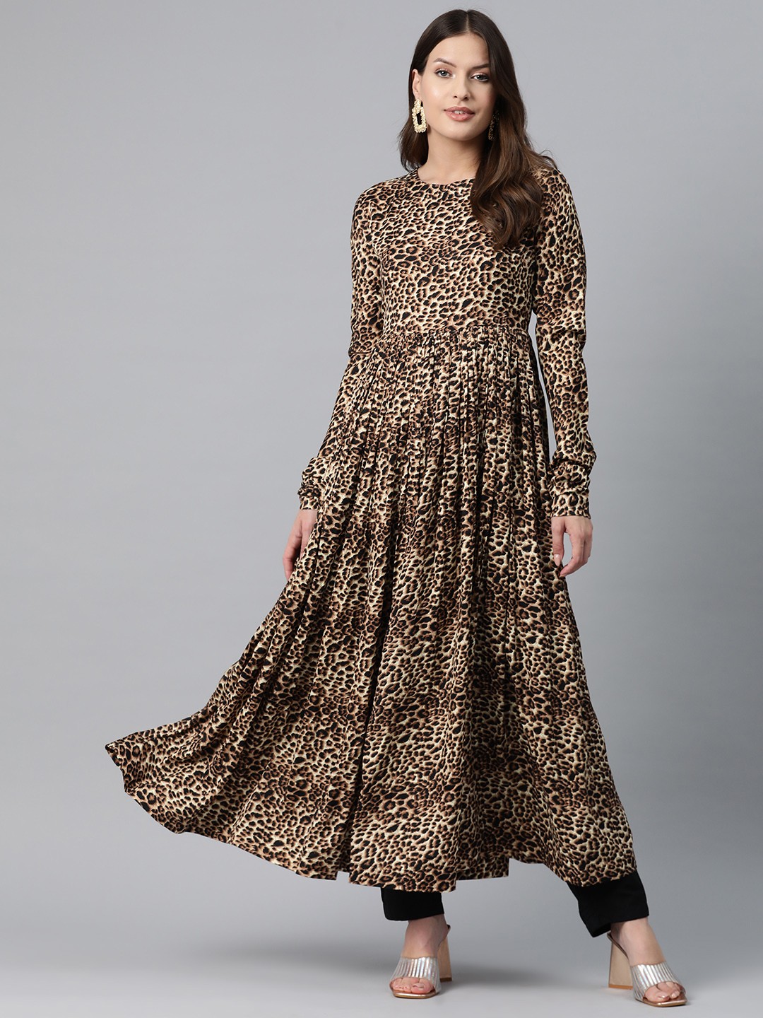 

MBE Women Printed Anarkali Kurta, Brown