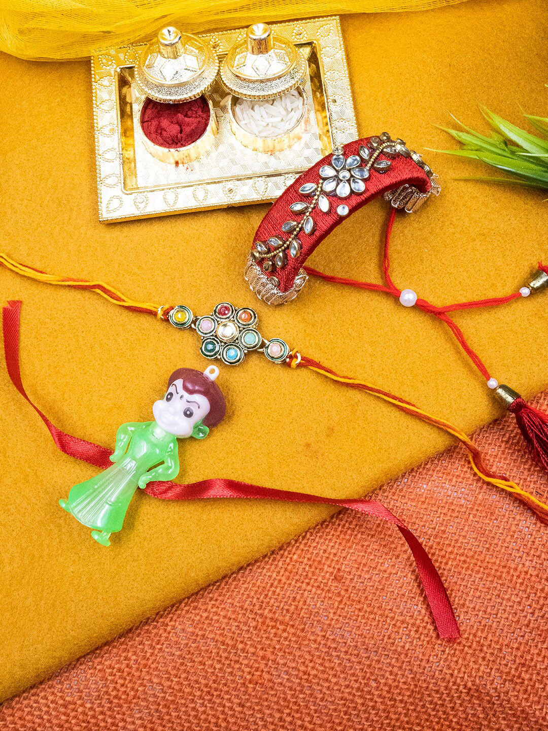 

StileAdda Set Of 3 Bhai Bhabhi & Kid Thread Rakhis, Red