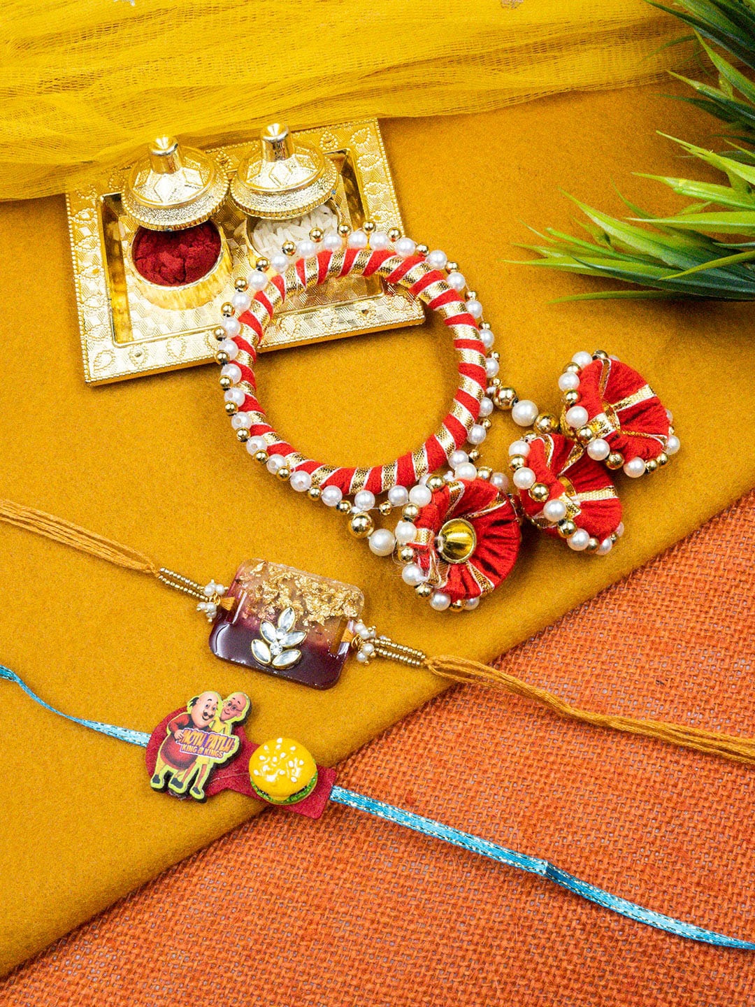 

StileAdda Set Of 3 Bhai Bhabhi & Kid Thread Rakhis, Red