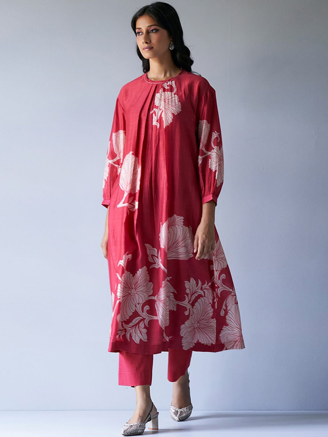 

Ganga Floral Printed Raw Silk A-Line Kurta With Palazzos, Red