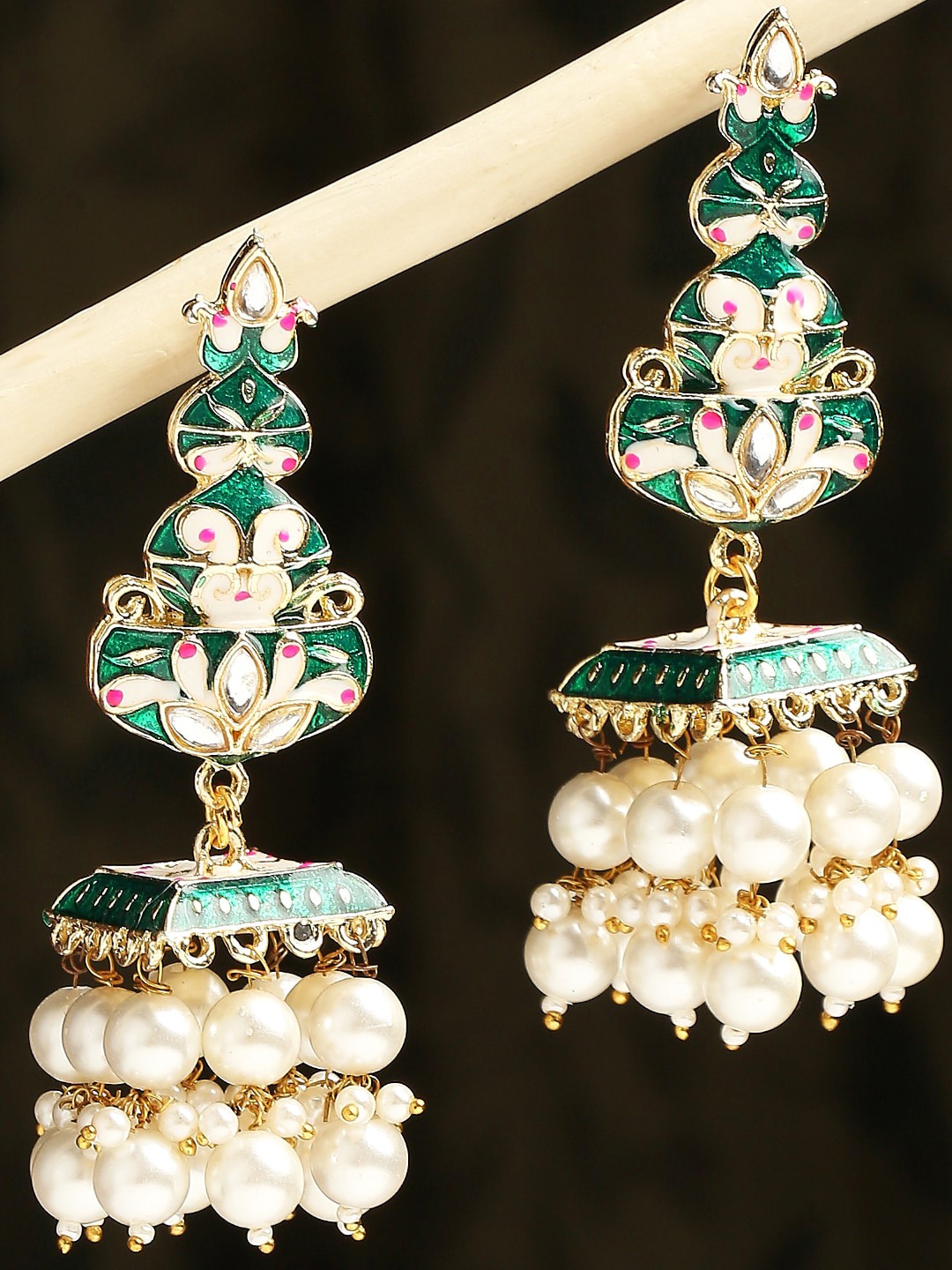 

OOMPH Kundan Studded & Pearls Beaded Dome Shaped Jhumkas, Green