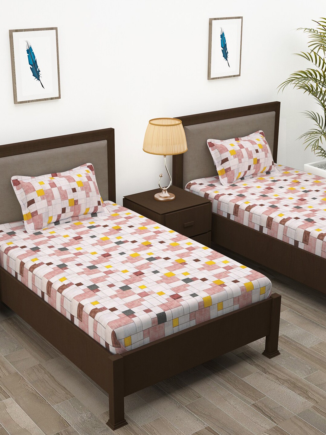 

Story@home White & Pink Geometric Cotton 144 TC 2 Single Bedsheet with 2 Pillow Covers