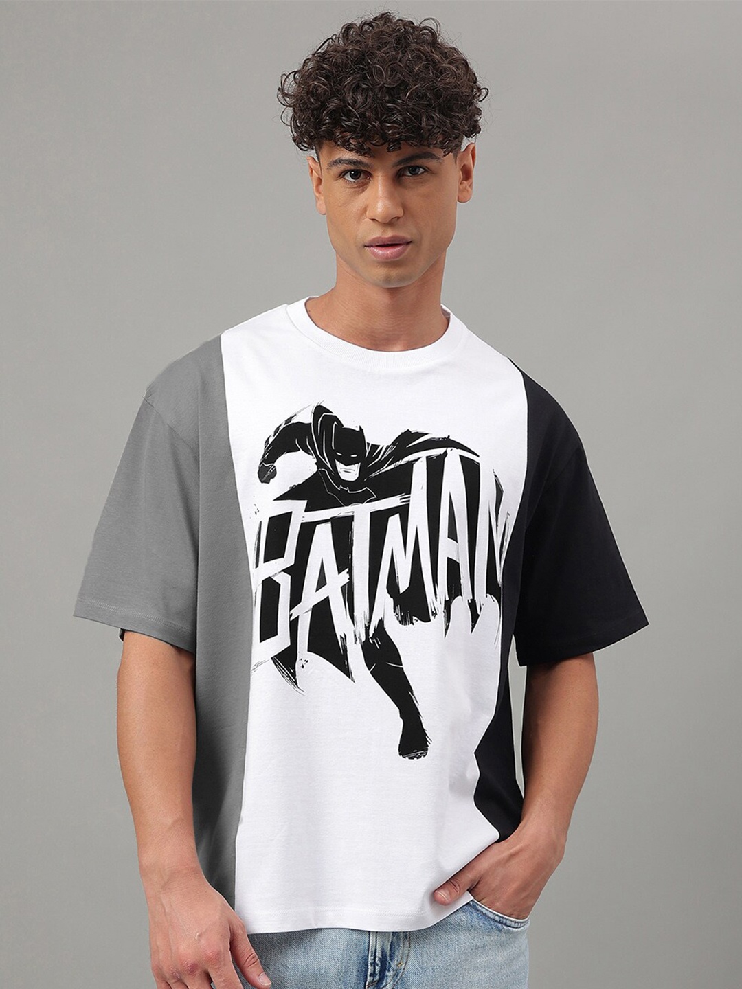 

Free Authority Batman Graphic Printed Pure Cotton Loose-Fit T-Shirt, White
