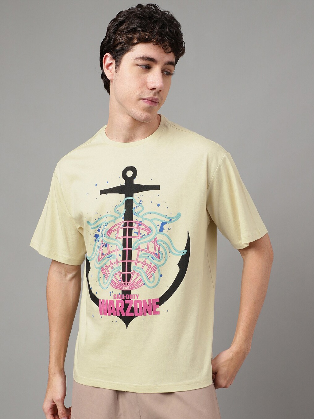 

Free Authority Call Of Duty Graphic Printed Pure Cotton Loose Fit T-Shirt, Yellow