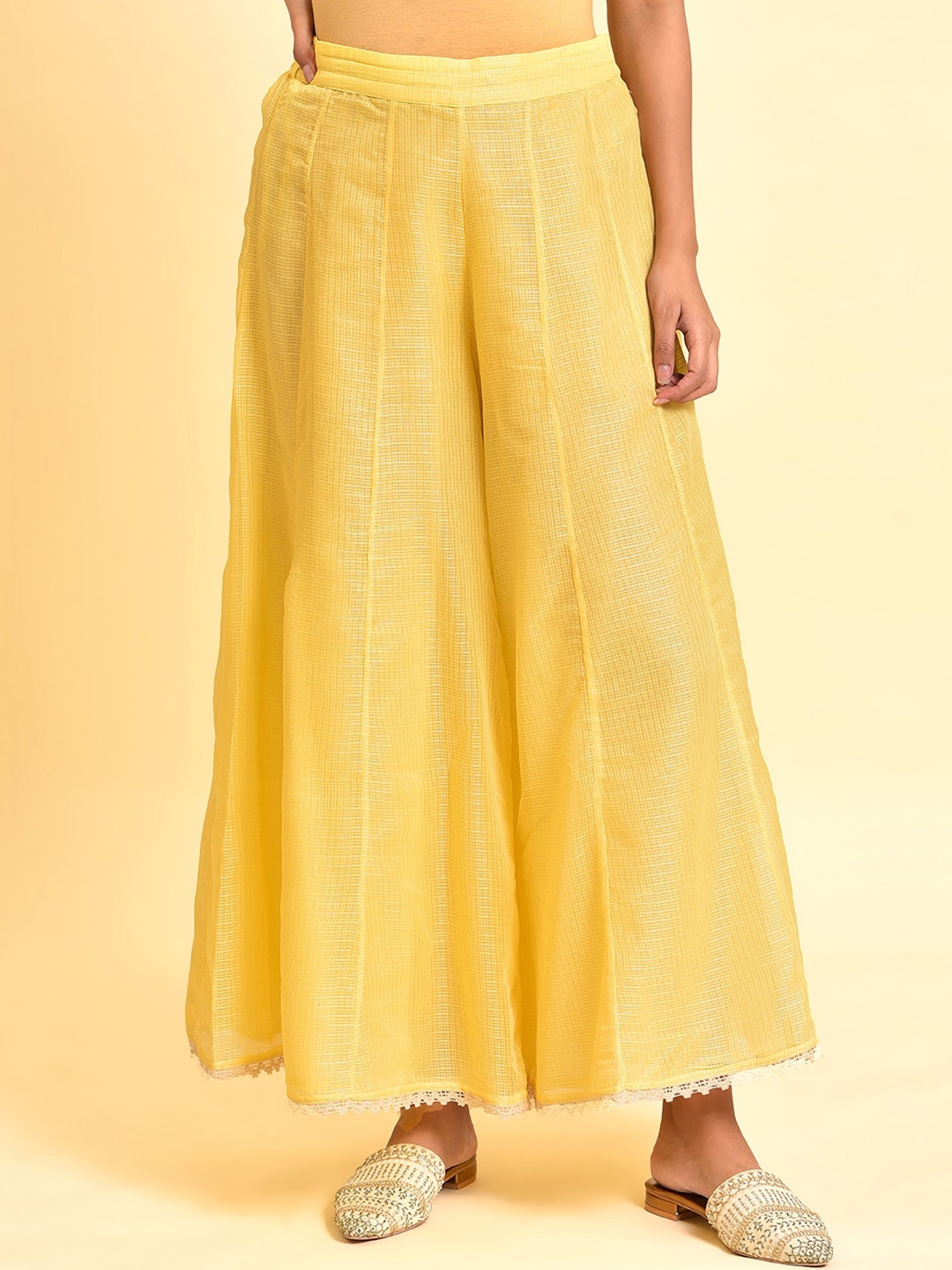 

W Women Pleated Trousers, Yellow