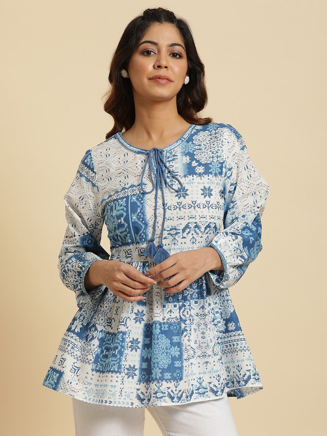 

W Floral Printed Tie-Up Neck Cotton Cinched Waist Top, Blue