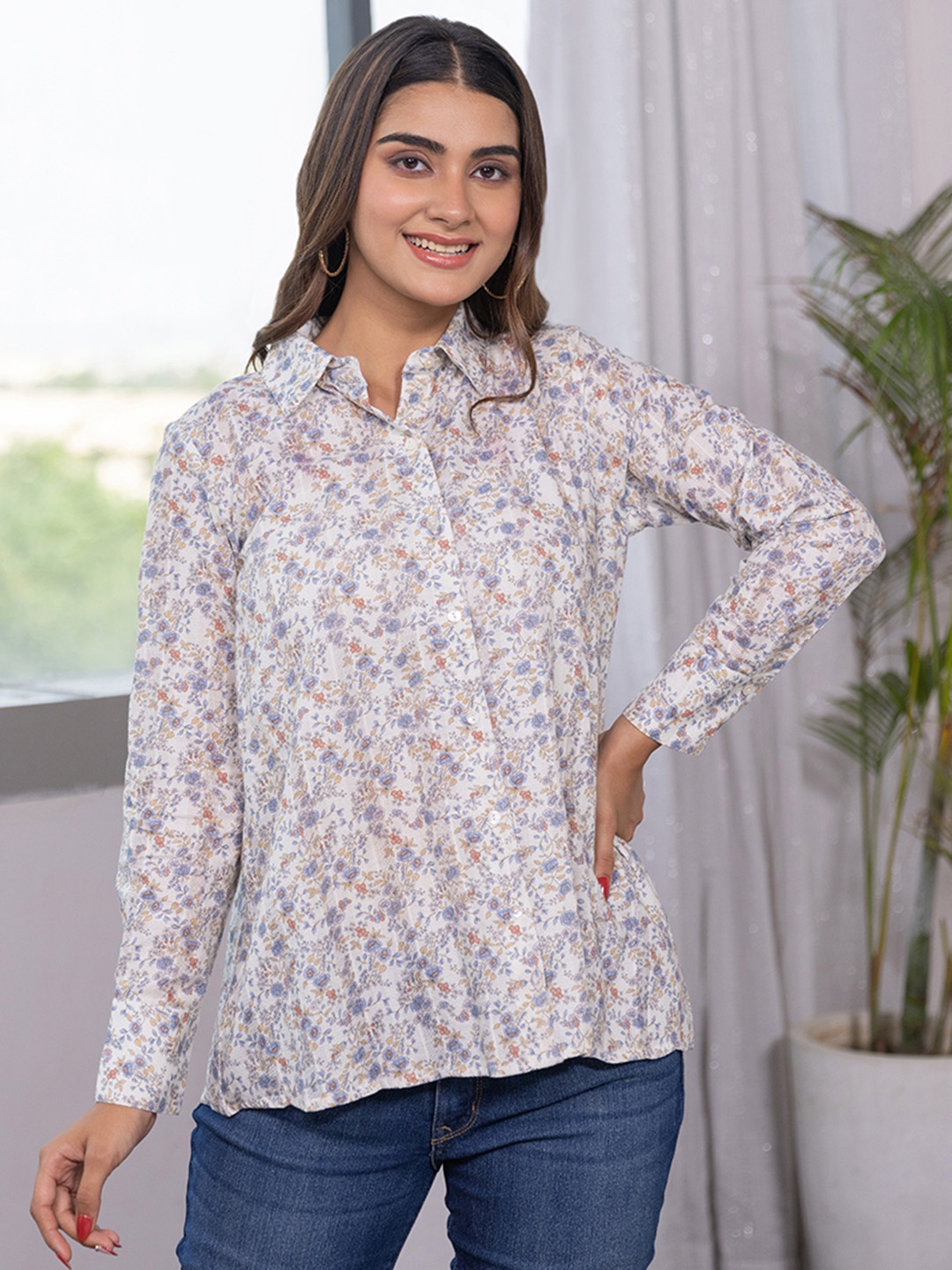 

Aadews Floral Printed Shirt Collar Cuffed sleeves Shirt Style Cotton Top, White